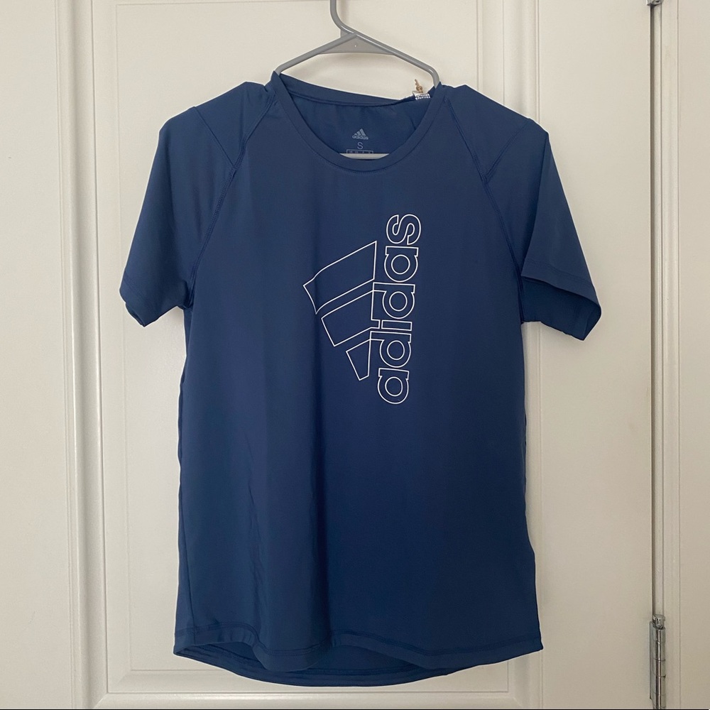 💖 NWT ADIDAS AEROREADY TEE
